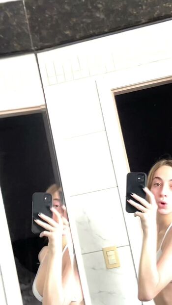 Caiu na net amadoras  page leaked private photo uncensored HD quality