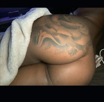 Canellemodele leaked private photo uncensored HD quality