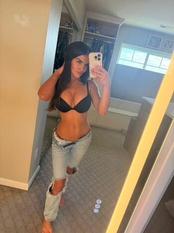 Carlie jo page leaked private photo uncensored HD quality