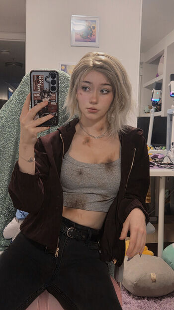 Celebi cos page leaked private photo uncensored HD quality