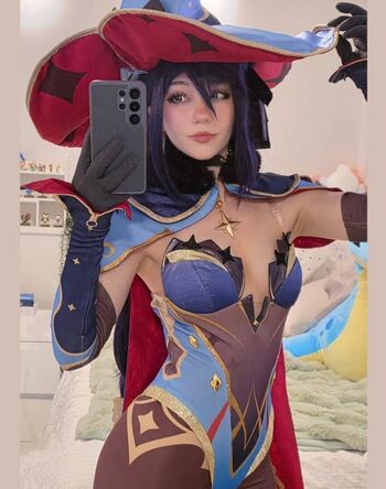 Celebi cos page leaked private photo uncensored HD quality