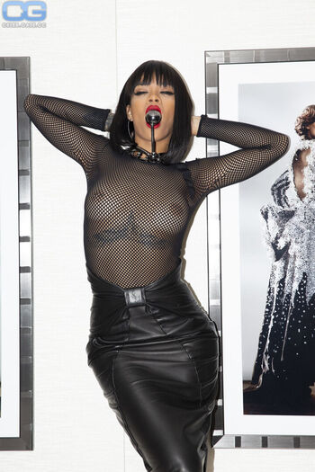 Celebrity boobs page leaked private photo uncensored HD quality
