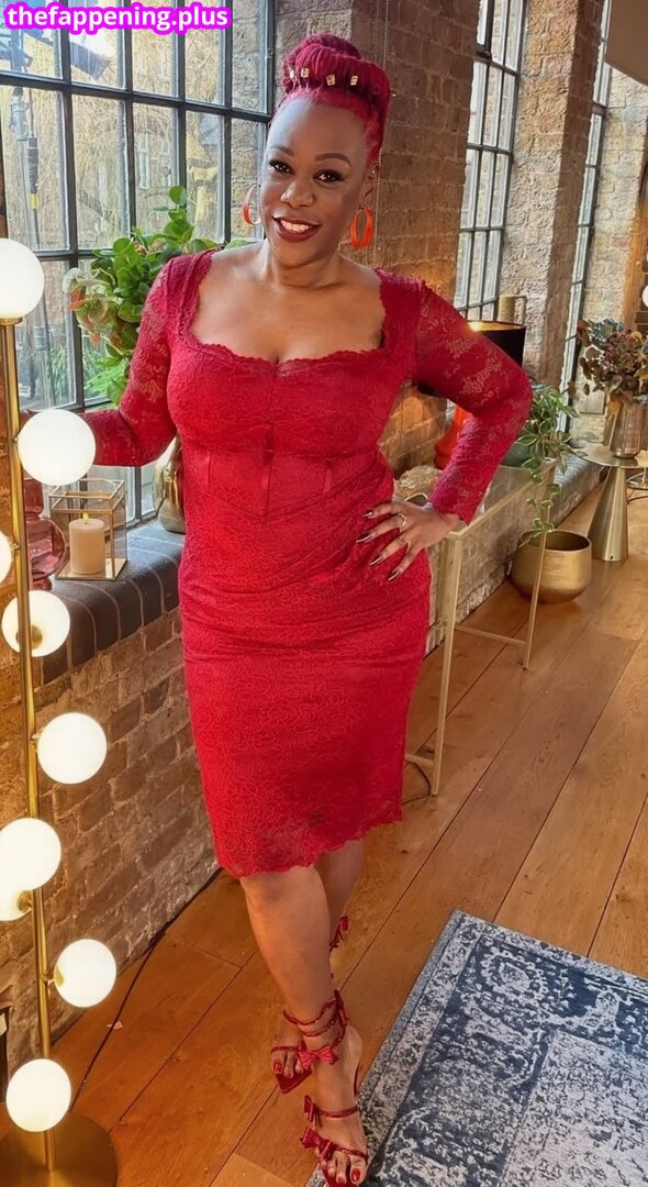 Simplyliv co leaked private photo uncensored HD quality