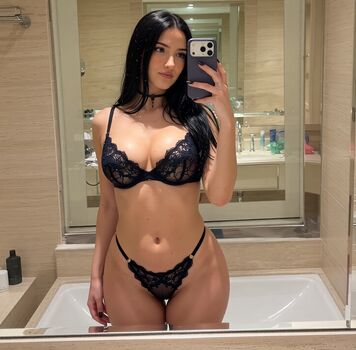 Charli d amelio page leaked private photo uncensored HD quality