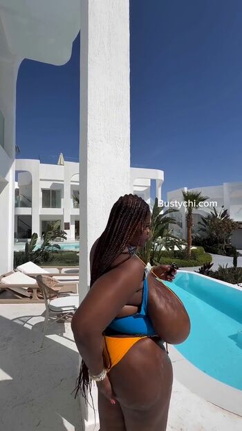Chioma lovv page leaked private photo uncensored HD quality