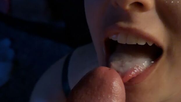 Christina khalil  page leaked private photo uncensored HD quality