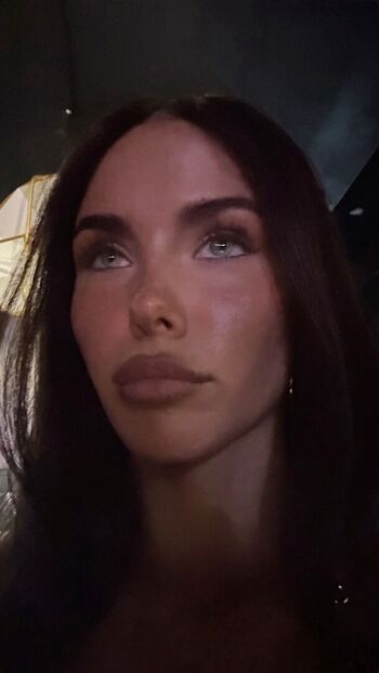 Clarissa bea page leaked private photo uncensored HD quality
