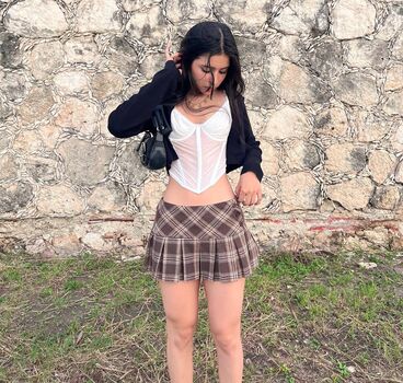 Claudia garma page leaked private photo uncensored HD quality