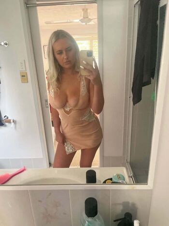 Coffey sisters leaked private photo uncensored HD quality