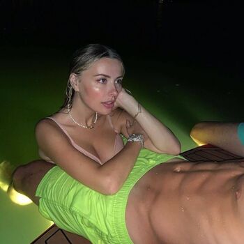 Corinna kopf  page leaked private photo uncensored HD quality