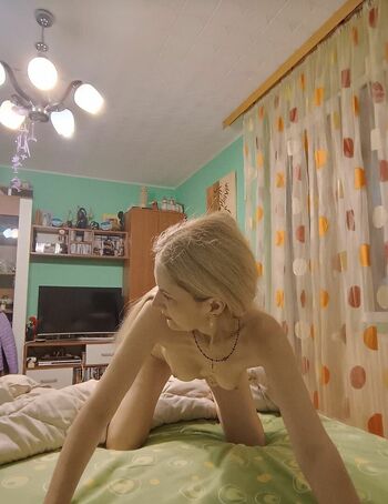 Corinuzda leaked private photo uncensored HD quality