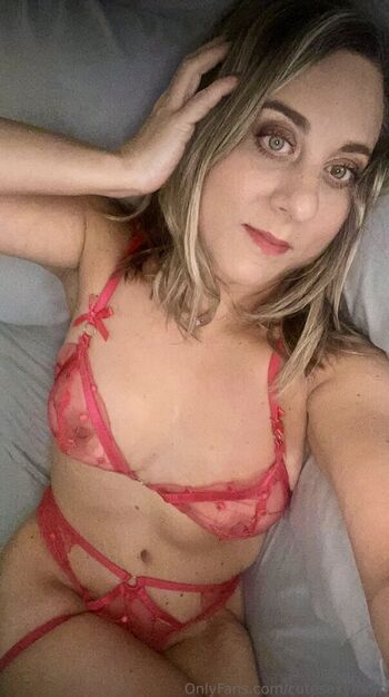 Cutesexymom page leaked private photo uncensored HD quality