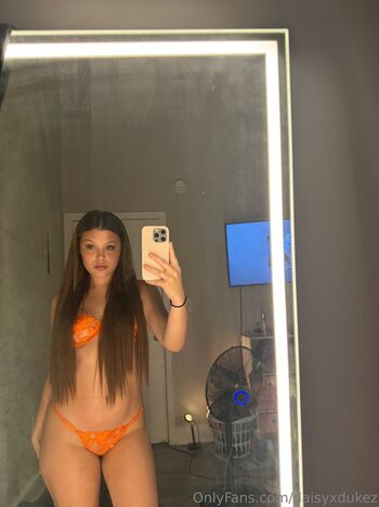 Daisyxdukez leaked private photo uncensored HD quality