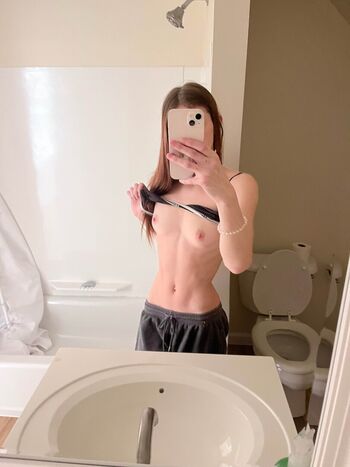 Dangerouspeachx leaked private photo uncensored HD quality