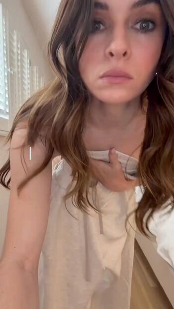 Danielle panabaker page leaked private photo uncensored HD quality