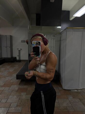 Darianrhodess leaked private photo uncensored HD quality