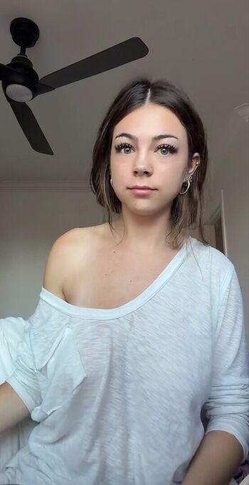 Deeznailss leaked private photo uncensored HD quality