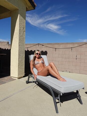 Delaneylee  page leaked private photo uncensored HD quality