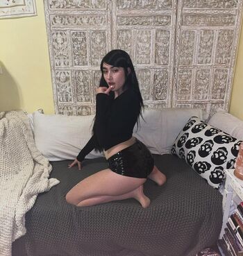 Delilah leaked private photo uncensored HD quality