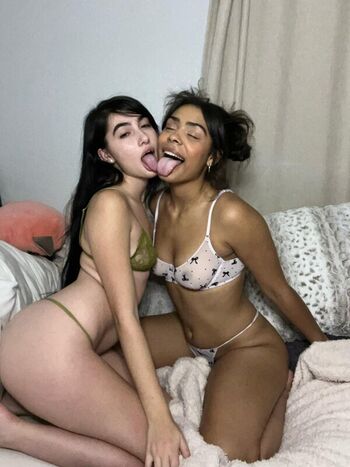 Delilah leaked private photo uncensored HD quality