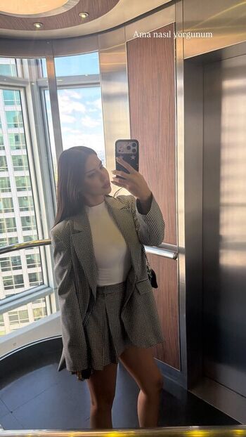 Demet ozturk leaked private photo uncensored HD quality