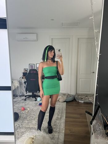 Develique page leaked private photo uncensored HD quality