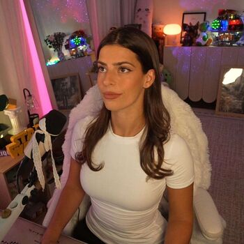 Develique leaked private photo uncensored HD quality