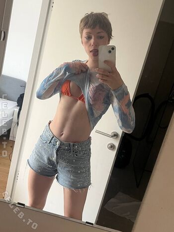 Die wilde veganerin leaked private photo uncensored HD quality