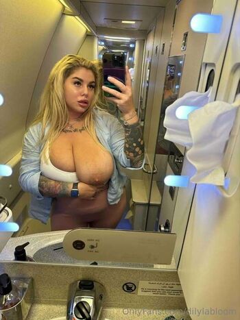 Dilyla bloom leaked private photo uncensored HD quality