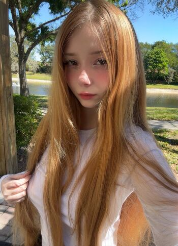 Diovana konigsreuter  page leaked private photo uncensored HD quality