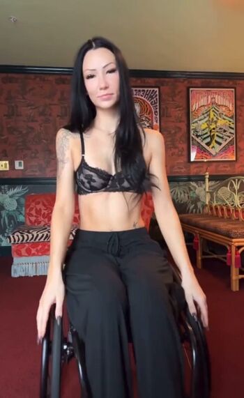Disabled girls page leaked private photo uncensored HD quality