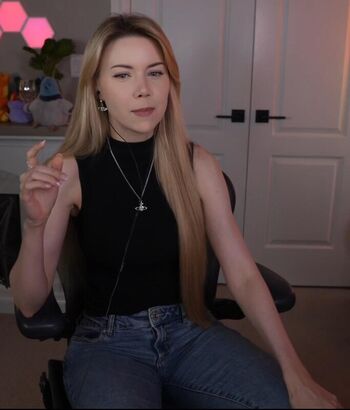 Dizzykitten page leaked private photo uncensored HD quality