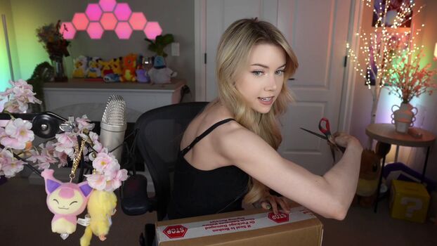 Dizzykitten leaked private photo uncensored HD quality