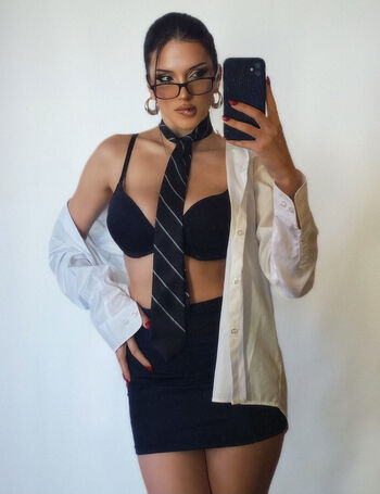 Donnafetro page leaked private photo uncensored HD quality