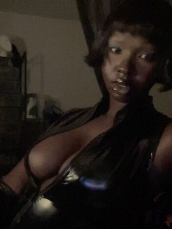 Doshadeng leaked private photo uncensored HD quality