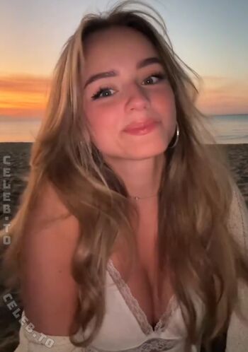 Easyemi leaked private photo uncensored HD quality