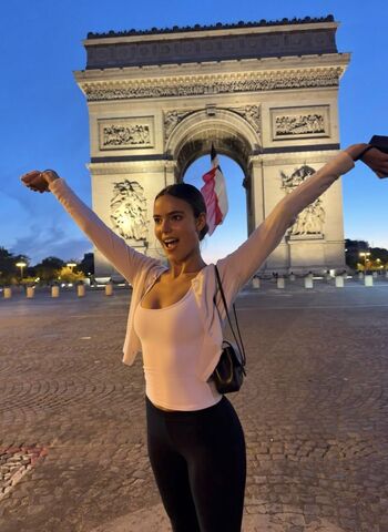 Ella mendelsohn leaked private photo uncensored HD quality