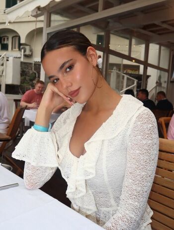 Ella mendelsohn page leaked private photo uncensored HD quality