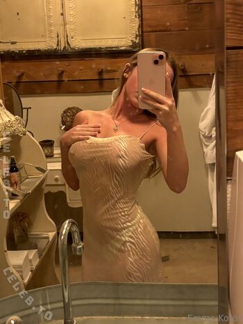 Emma kotos  page leaked private photo uncensored HD quality