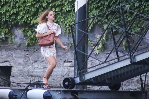 Emma watson  page leaked private photo uncensored HD quality