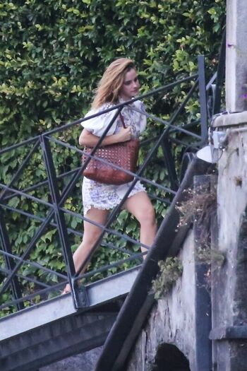 Emma watson  page leaked private photo uncensored HD quality
