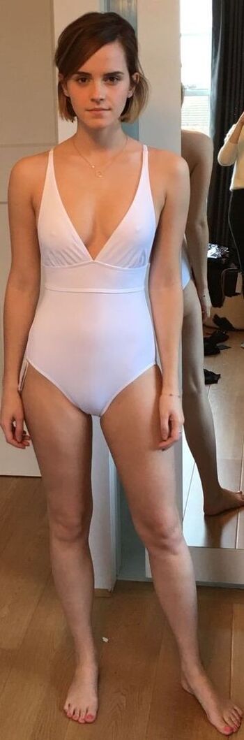 Emma watson  page leaked private photo uncensored HD quality