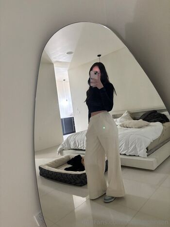 Emmiejohnson leaked private photo uncensored HD quality