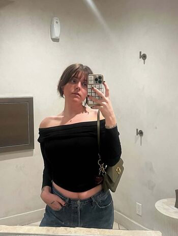 Erin dougal page leaked private photo uncensored HD quality