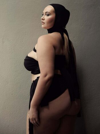 Erinmhk page leaked private photo uncensored HD quality