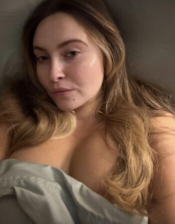 Erinmhk page leaked private photo uncensored HD quality