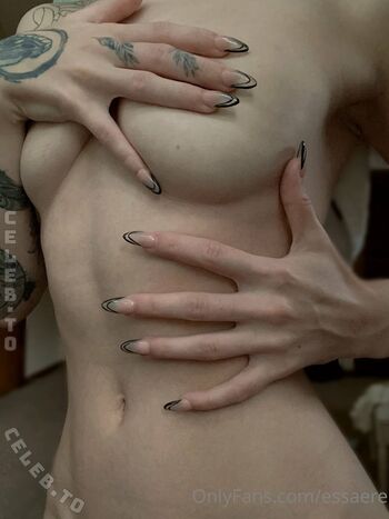 Essaere page leaked private photo uncensored HD quality