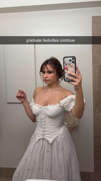 Ester dobrik page leaked private photo uncensored HD quality