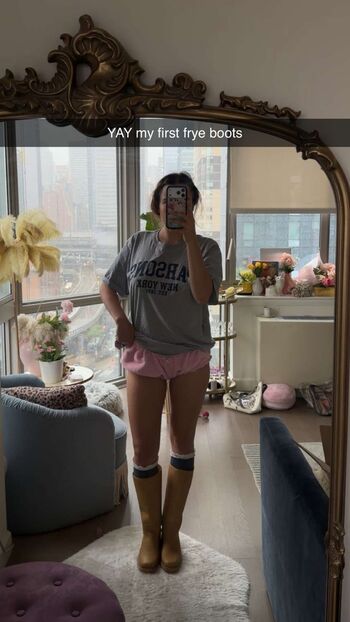 Ester dobrik page leaked private photo uncensored HD quality