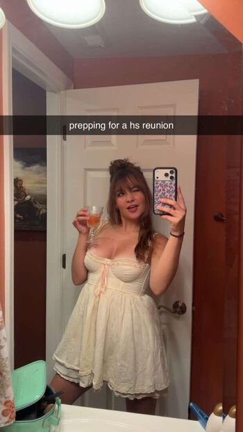 Ester dobrik leaked private photo uncensored HD quality